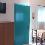 아파트 Mouragio *
