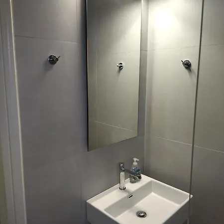 Mouragio Apartment