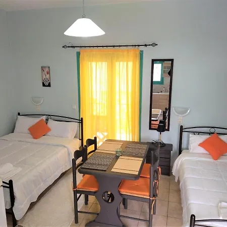 Mouragio Apartment Tiros