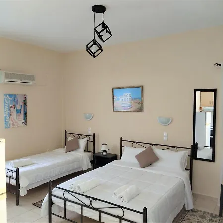 Mouragio Apartment *