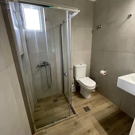 Mouragio Apartment