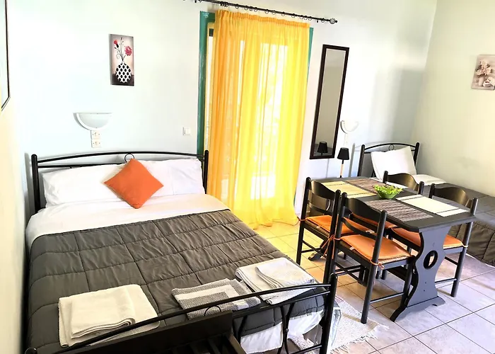 Mouragio Lägenhet Tirós