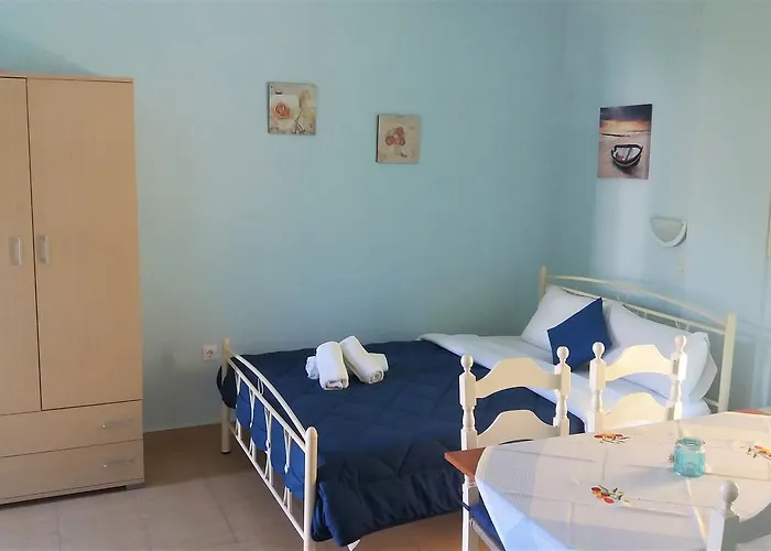 Mouragio Lägenhet Tirós